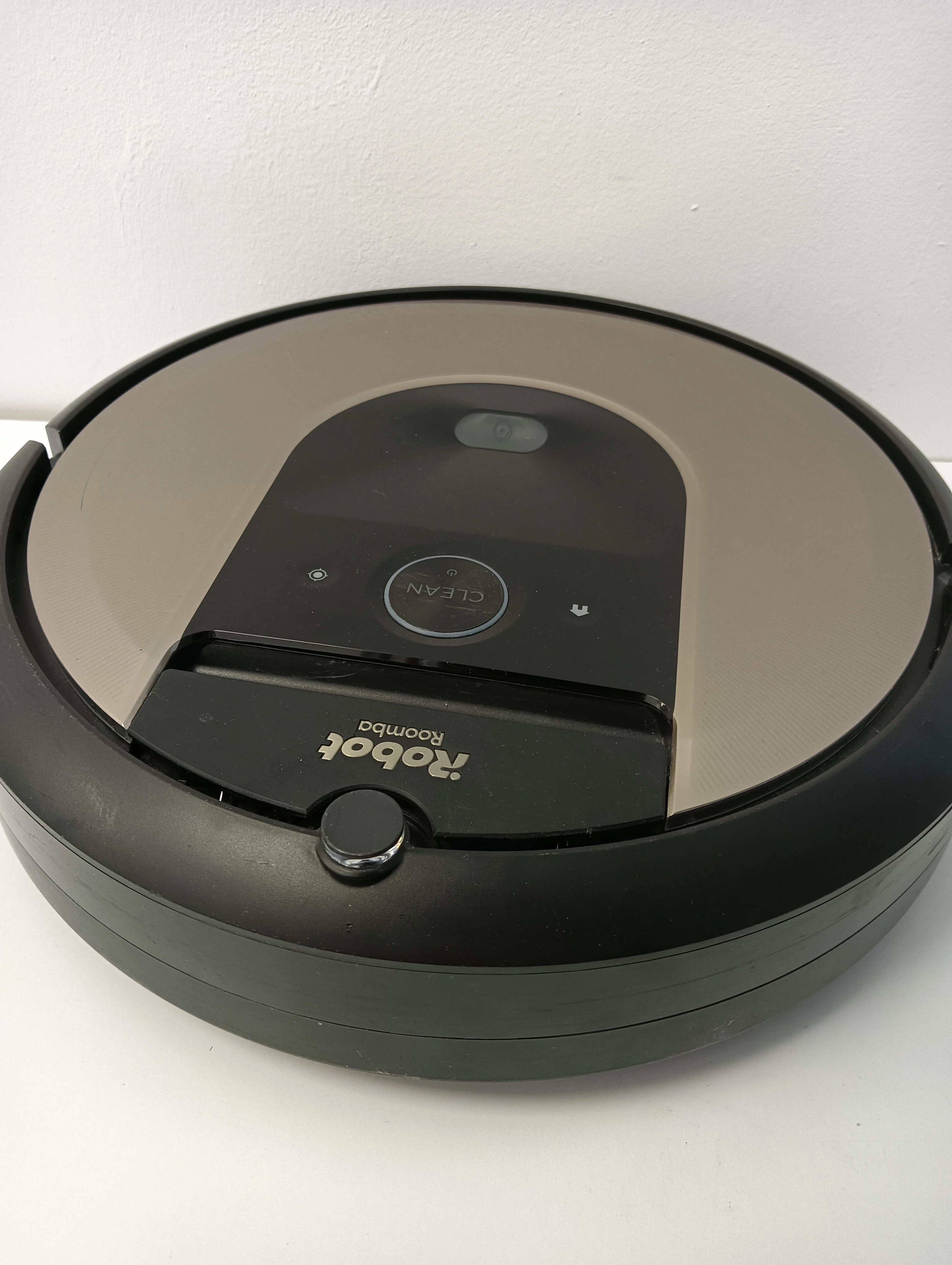 irobot-roomba-i6-robot-sprzatajacy-ean-gtin-5060629987347