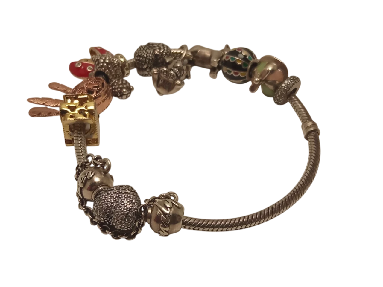 srebrna-bransoletka-pandora-z-charmsami-5023g925-stan-11323-2