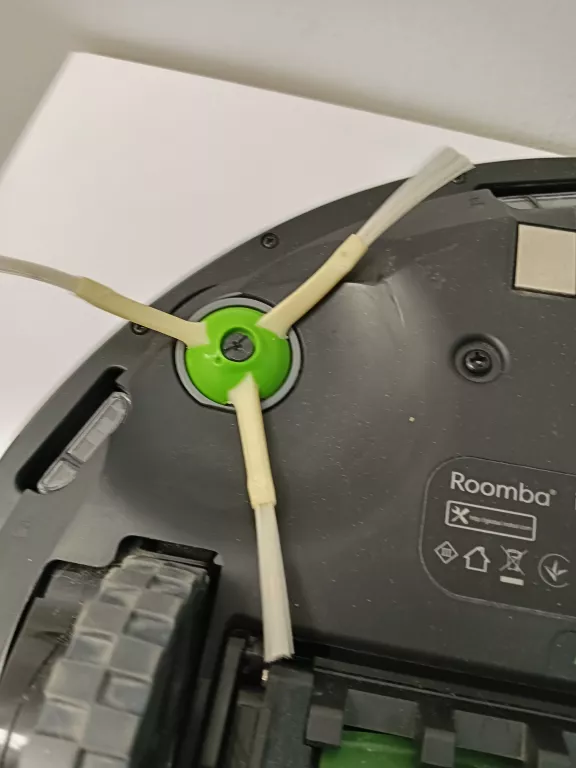 irobot-roomba-i6-robot-sprzatajacy-czas-pracy-bezprzewodowej-75