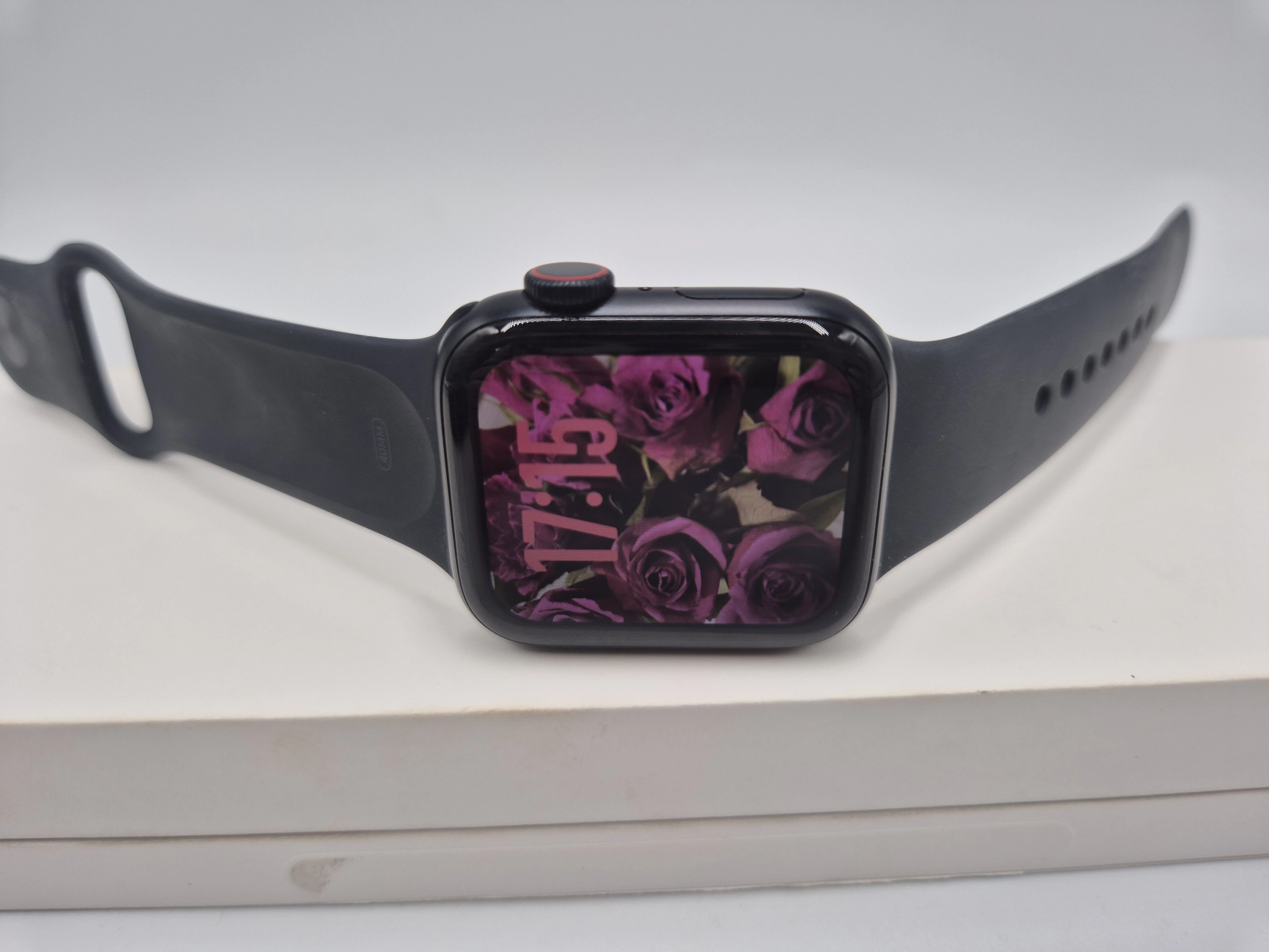 smartwatch-apple-watch-se-2-zestaw-ean-gtin-0195949003523