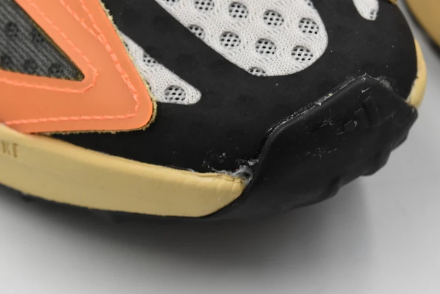 meskie-buty-do-biegania-w-terenie-adidas-kantai-trail-ih9053-r44-dlugosc-wkladki-2600