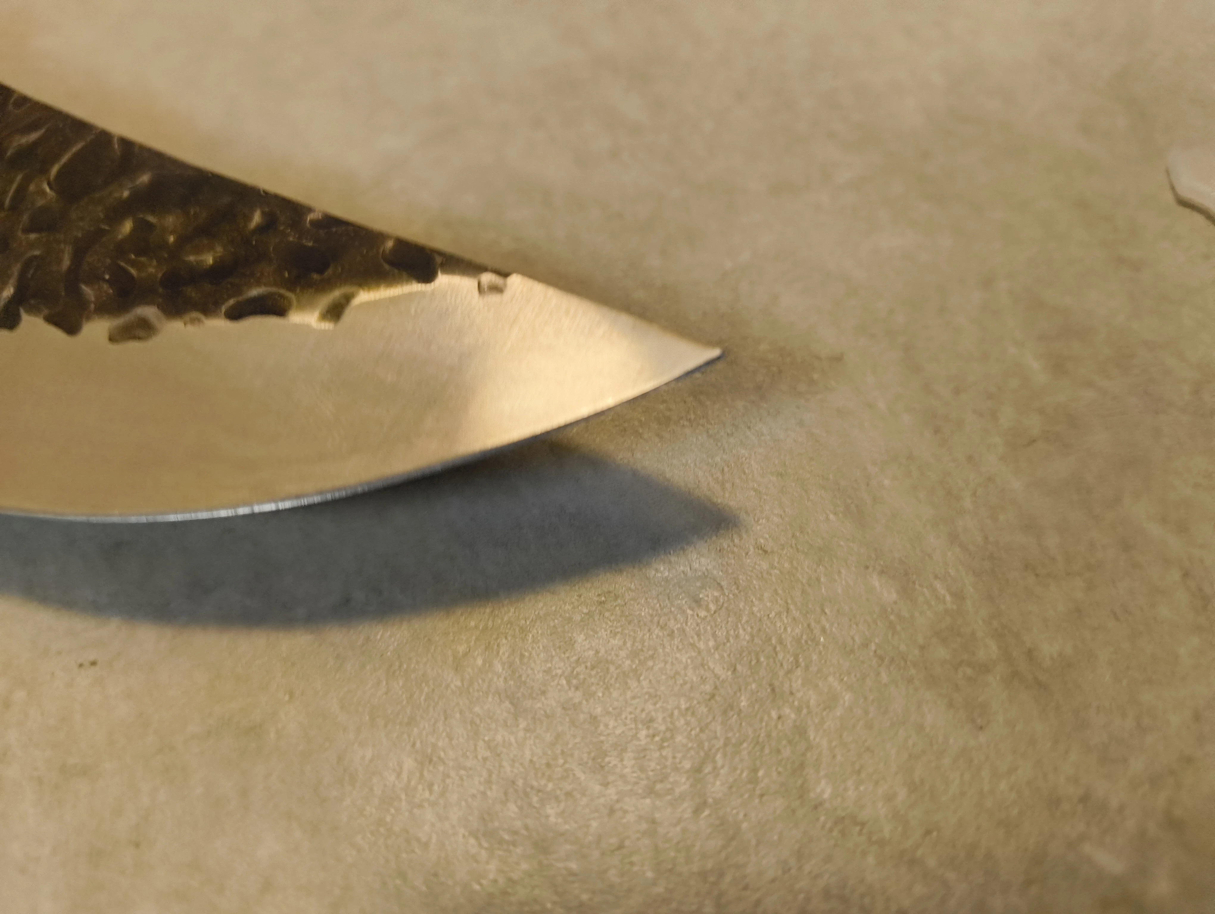 noz-huusk-japan-pudelko-dlugosc-ostrza-1570