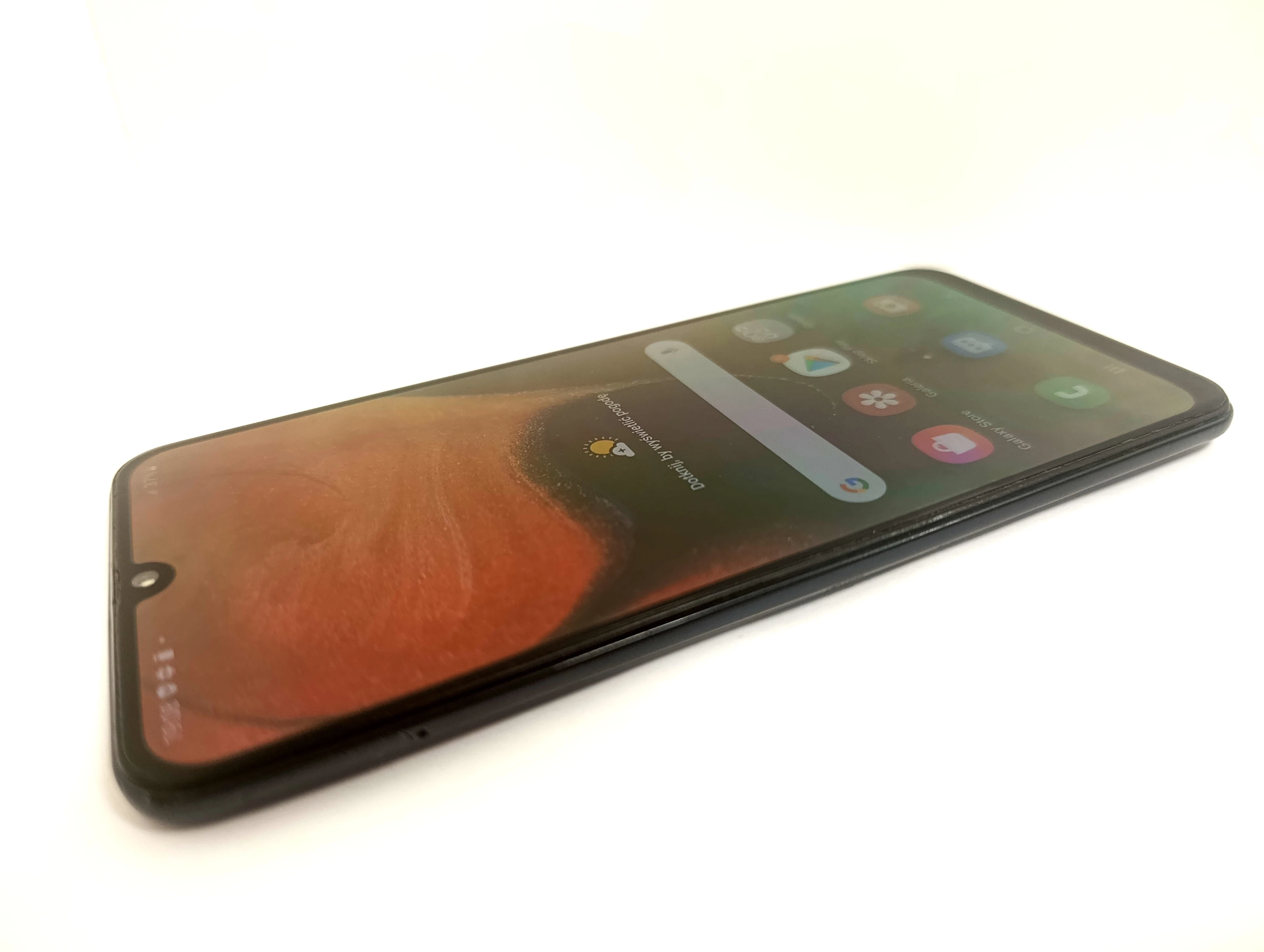 telefon-samsung-galaxy-a50-4128gb-kod-producenta-sm-a505fzbsxeo