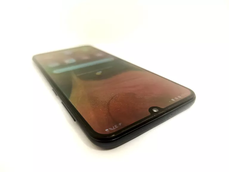 telefon-samsung-galaxy-a50-4128gb-stan-11323-2