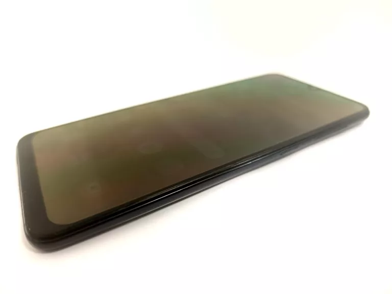 telefon-samsung-galaxy-a50-4128gb-przekatna-ekranu-640