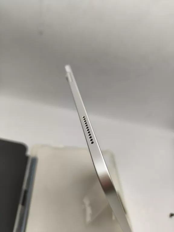 tablet-apple-ipad-11-gen-128gb-100-kod-producenta-md3y4hc-a