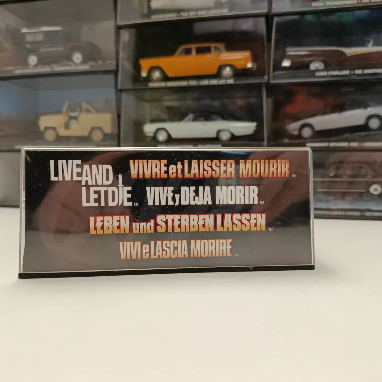 143-james-bond-corvorado-live-and-let-die-stan-11323-2