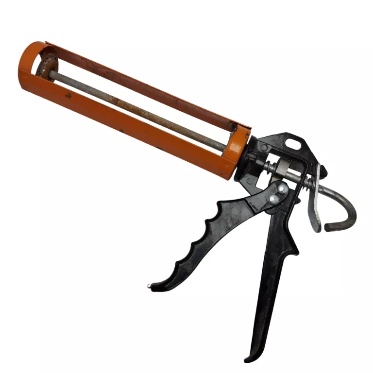 pistolet-do-silikonu-kosciuszki-17-kartuzy