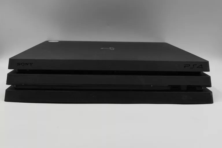 konsola-ps4-pro-1tb-kod-producenta-cuh-7216b