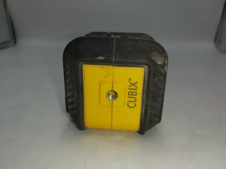 laser-krzyzowy-stanley-cubix-stht77498-1-kolor-lasera-243997-495545