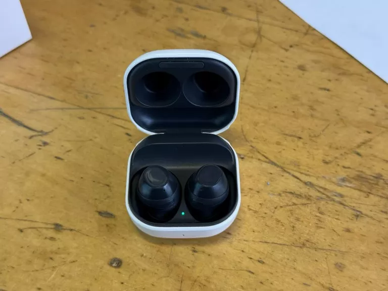 sluchawki-bezprzewodowe-samsung-galaxy-buds-fe-ean-gtin-5908310581484