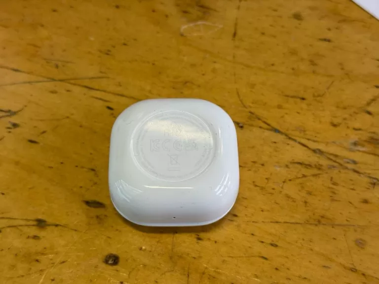 sluchawki-bezprzewodowe-samsung-galaxy-buds-fe-stan-11323-2