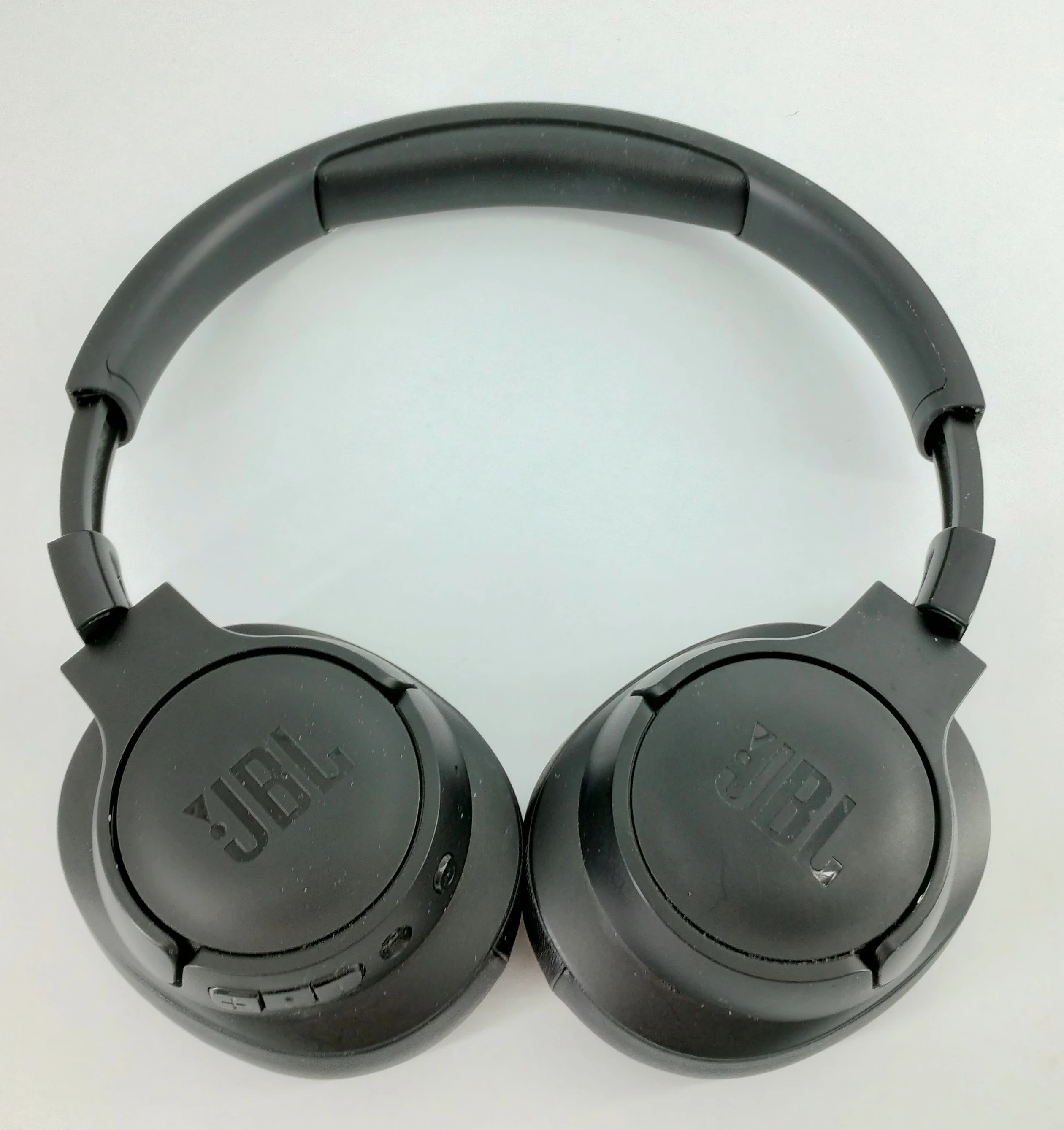 sluchawki-nauszne-jbl-710bt-powst-warsz-54-darlowo