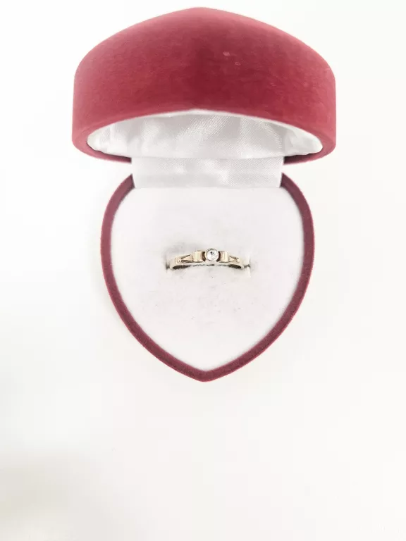 wyrob-jubilerski-uzywany-zloty-pierscionek-585160g-ean-gtin-5903772021103