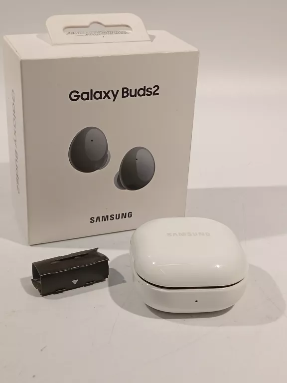 sluchawki-samsung-galaxy-buds-2-batorego-12-sj-skierniewice