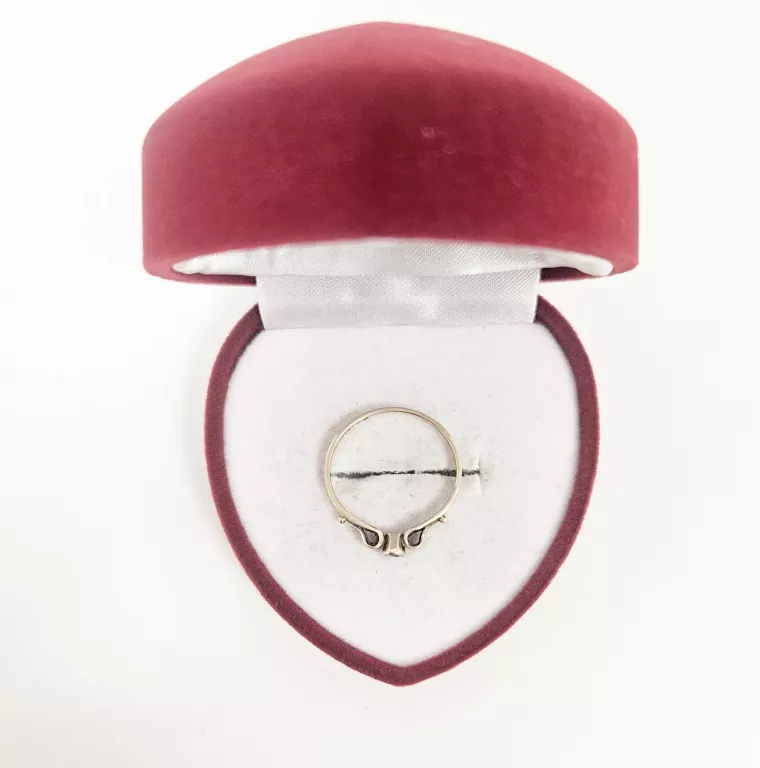 wyrob-jubilerski-uzywany-zloty-pierscionek-585160g-stan-11323-2