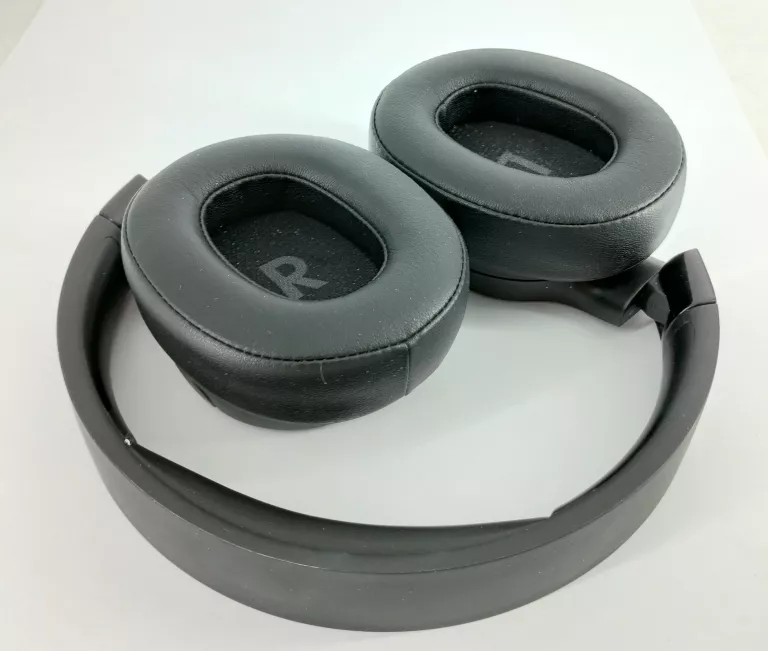 sluchawki-nauszne-jbl-710bt-kolor-dominujacy-129357-3