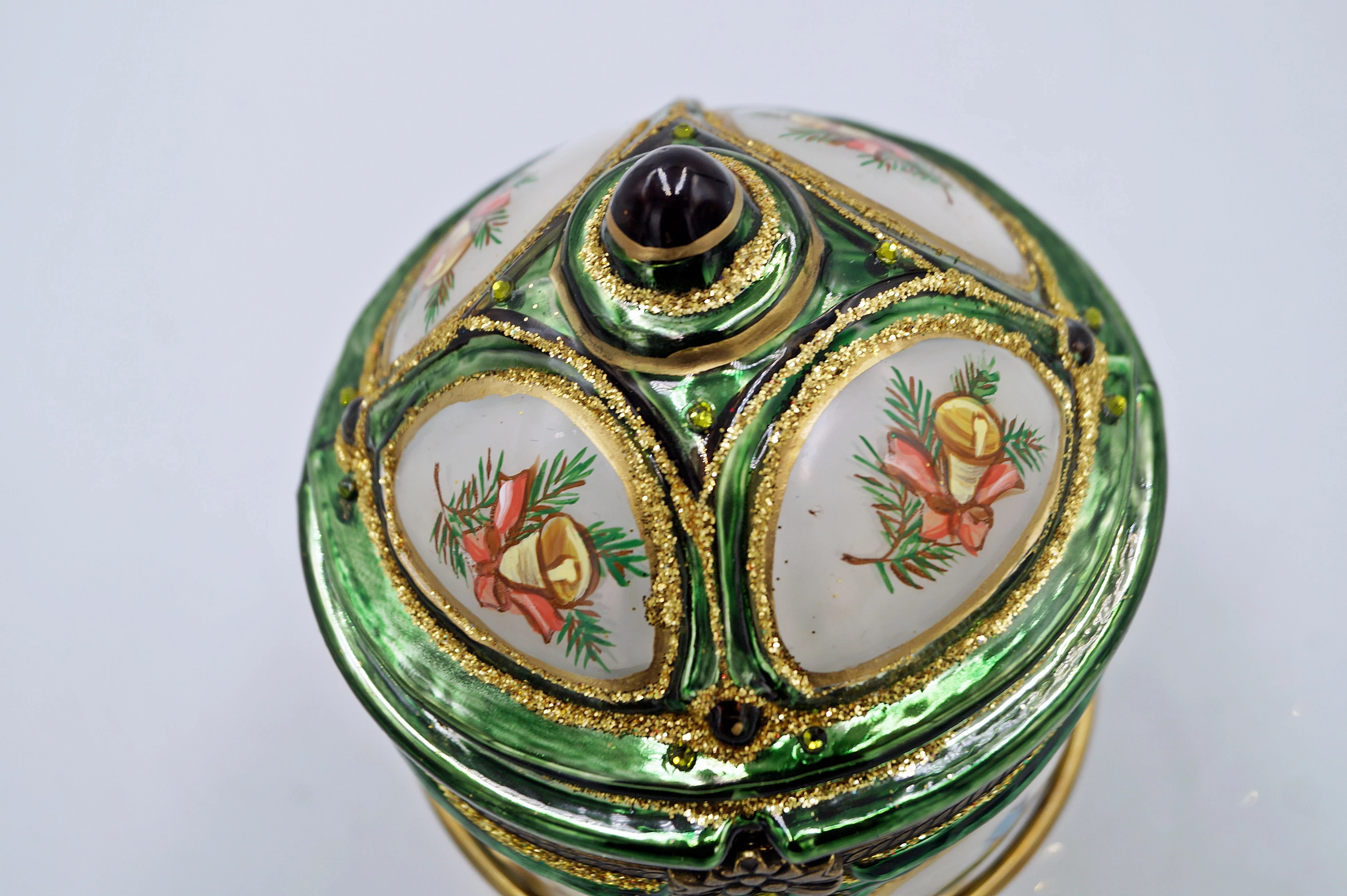 bombka-mostowski-otwierane-jajko-z-choinka-w-srodku-liczba-sztuk-w-opakowaniu-1