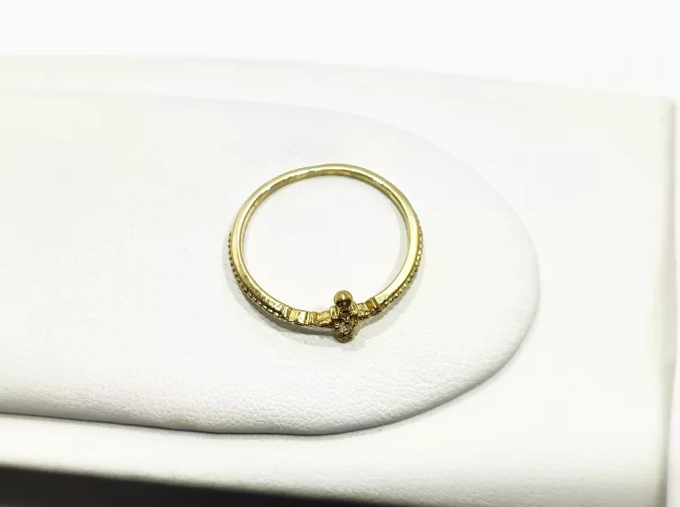 14-k-zloty-pierscionek-krzyz-biala-cyrkonia-122g-kolor-249512-1647429