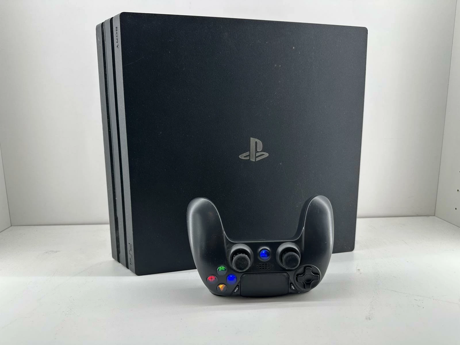 konsola-ps4-pro-pad-okablowanie-stary-rynek-9-sroda-wlkp