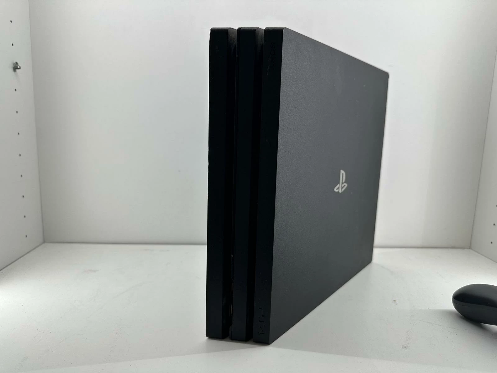 konsola-ps4-pro-pad-okablowanie-ean-gtin-711719936961