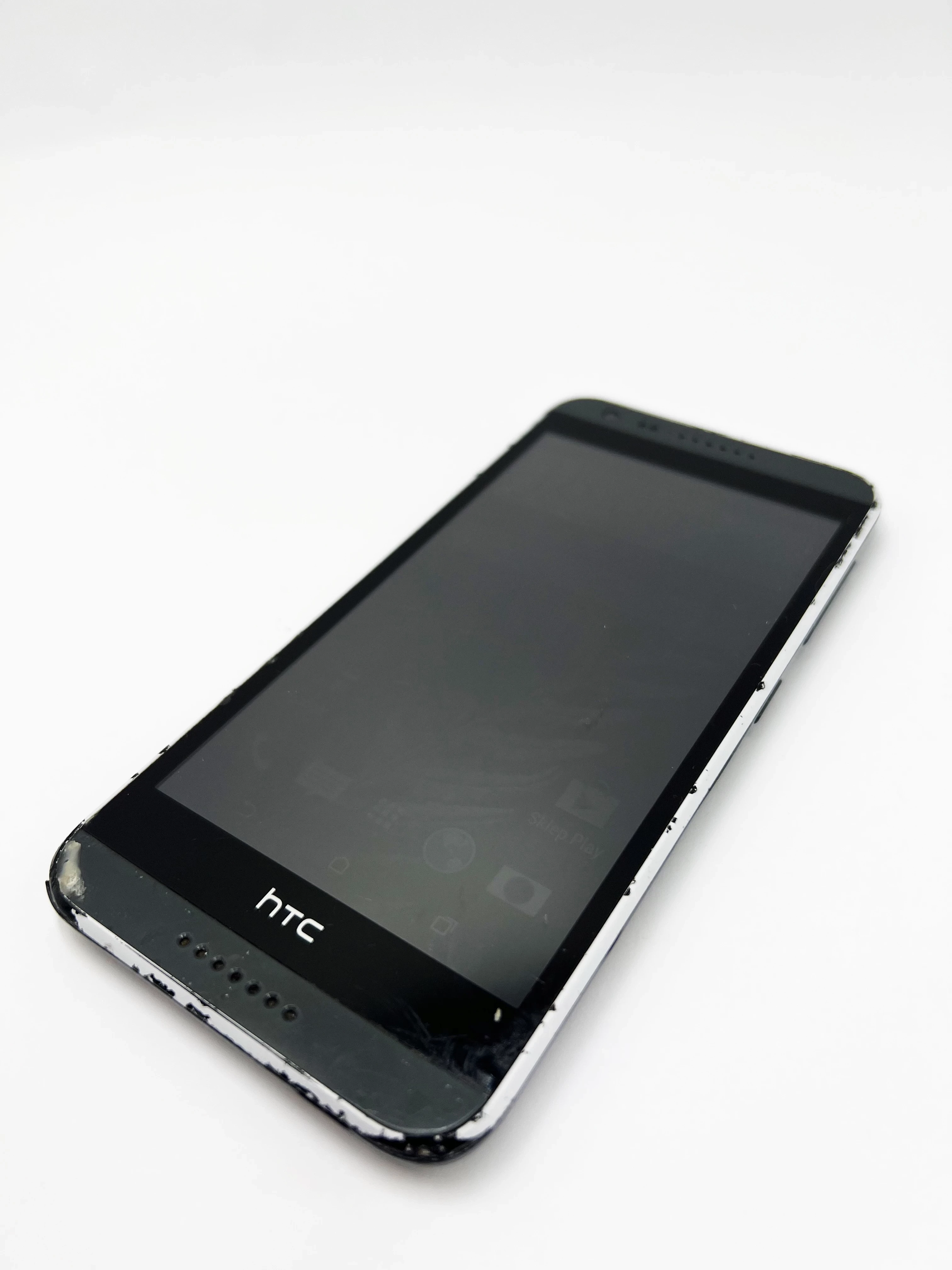 telefon-htc-desire-620-bez-akcesoriow-kod-producenta-99hadc037-00