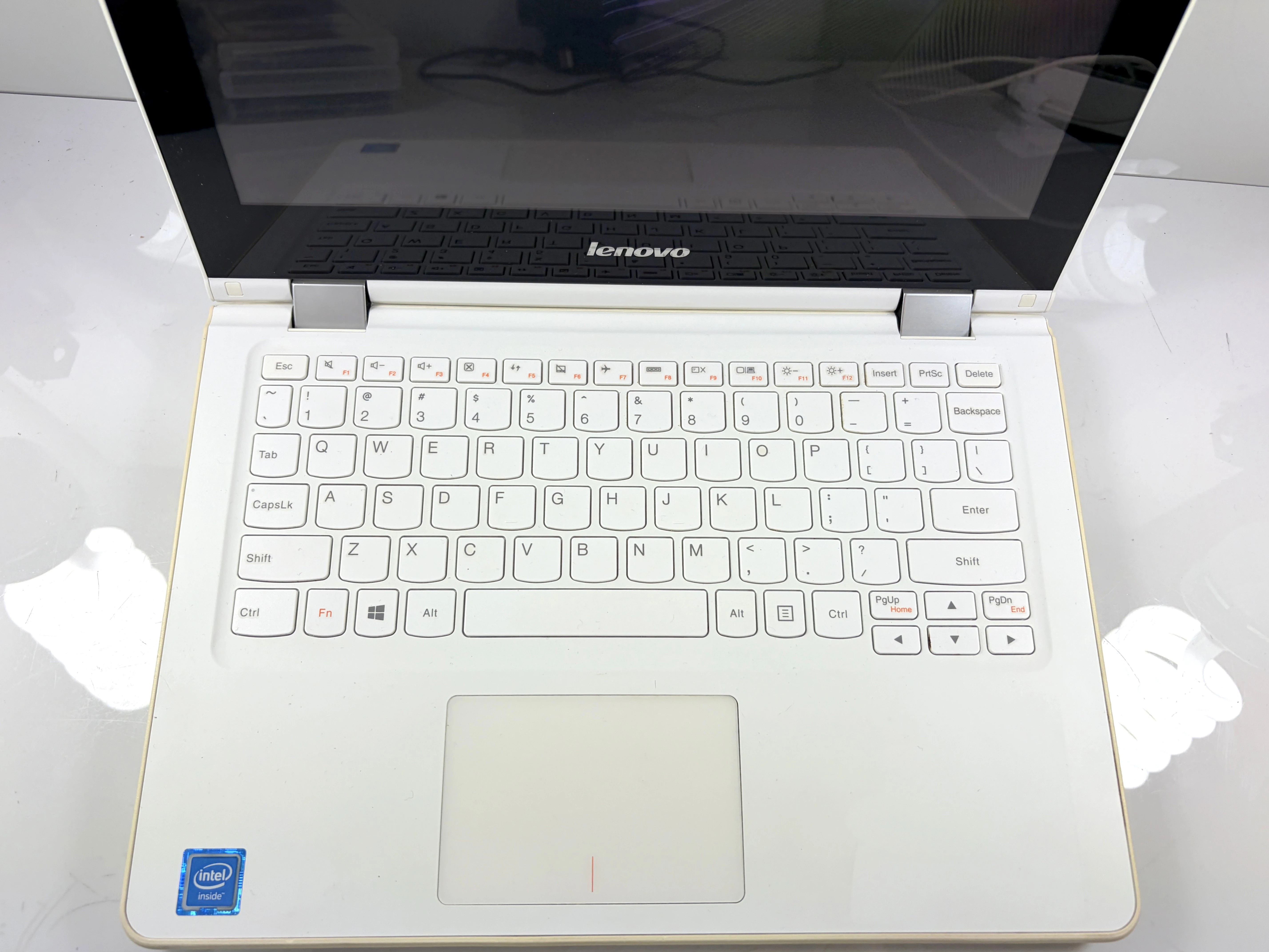 laptop-lenovo-yoga-300-11ibr-2gb32gb-ean-gtin-6901443297368