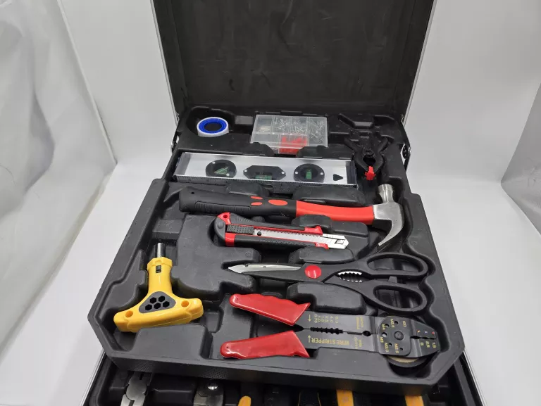 walizka-narzedziowa-super-zestaw-kluczy-zestaw-narzedzi-750-elementow-xxl-ean-gtin-5903933549972