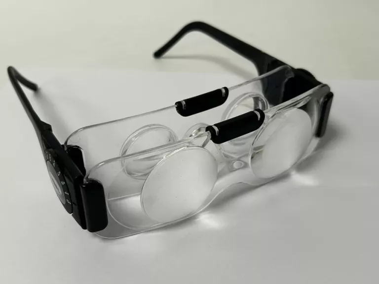 okulary-powiekszajace-eschenbach-coil-walbrzyska-48a-paw-20-warszawa