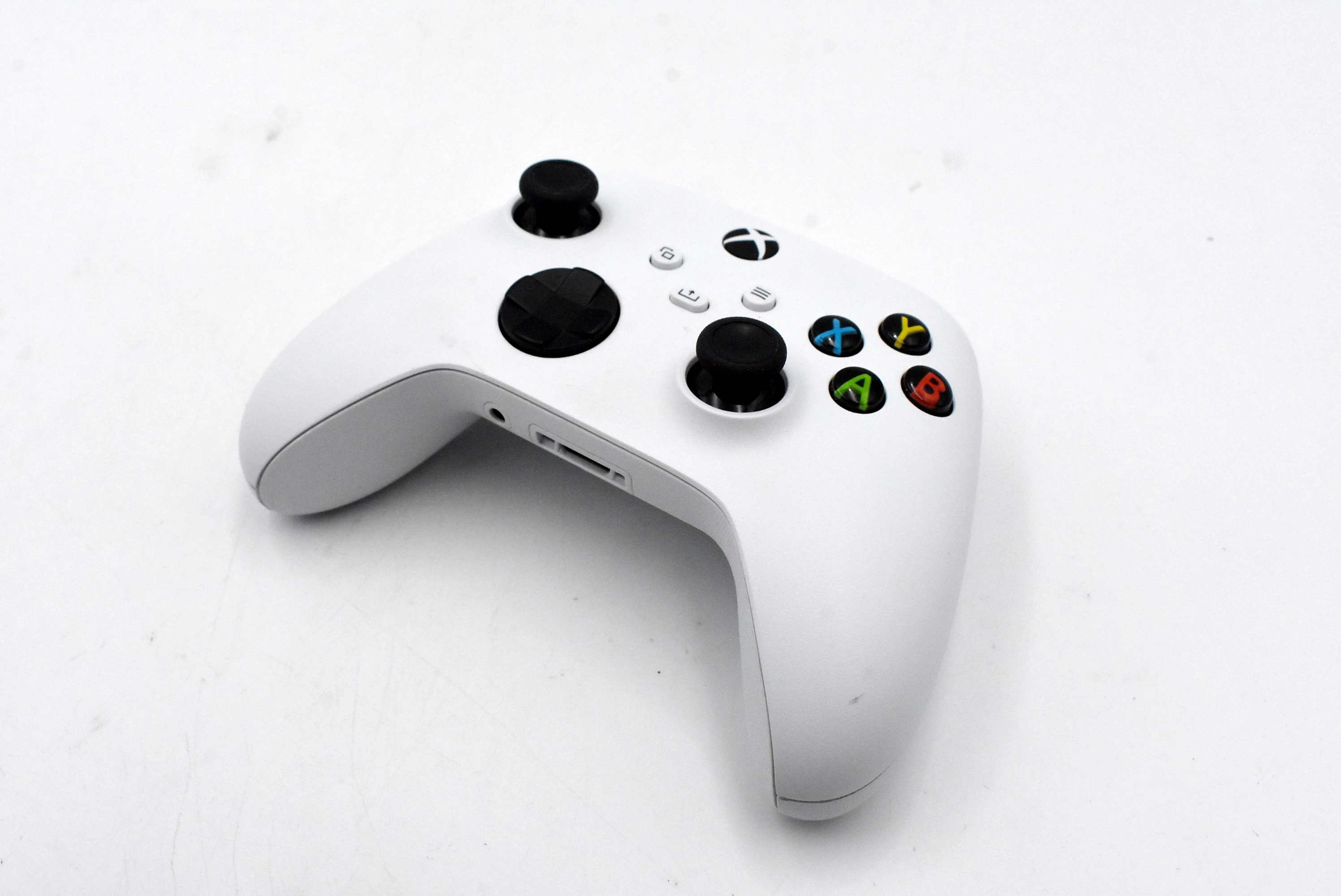 kontroler-pad-microsoft-bezprzewodowy-xbox-one-robot-white-kod-producenta-ep2-29920