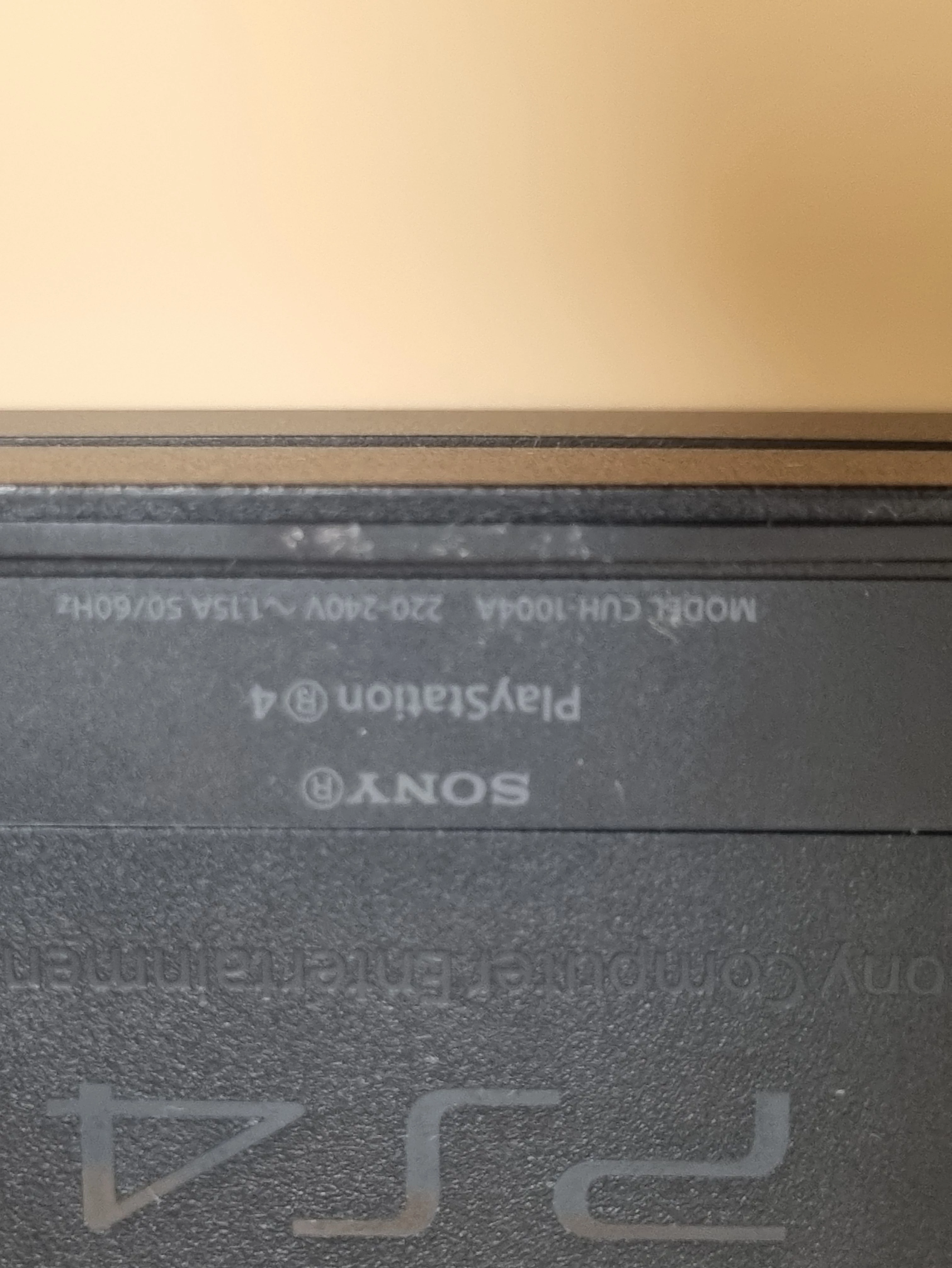 konsola-sony-play-station-4-500gb-cuh-1004a-wersja-130590-1