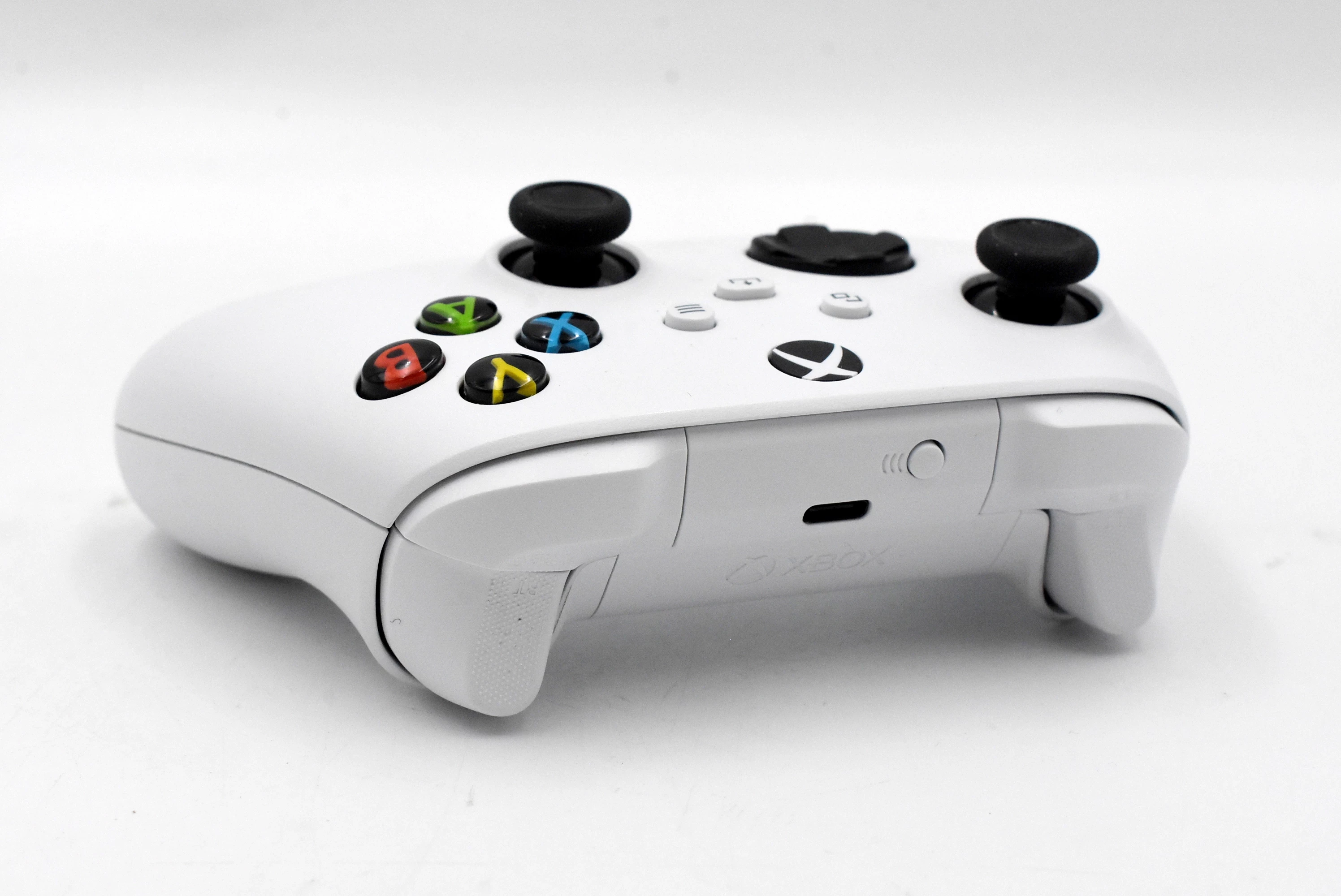 kontroler-pad-microsoft-bezprzewodowy-xbox-one-robot-white-marka-248811-1131486
