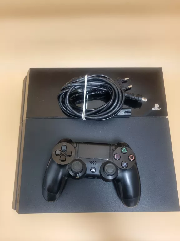 konsola-sony-play-station-4-500gb-cuh-1004a-gry-w-zestawie-205998-225574
