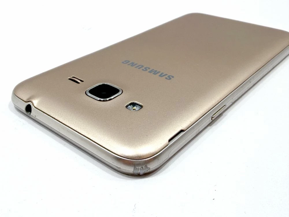 telefon-samsung-galaxy-j3-2016-8g-zloty-ean-gtin-0887276166575