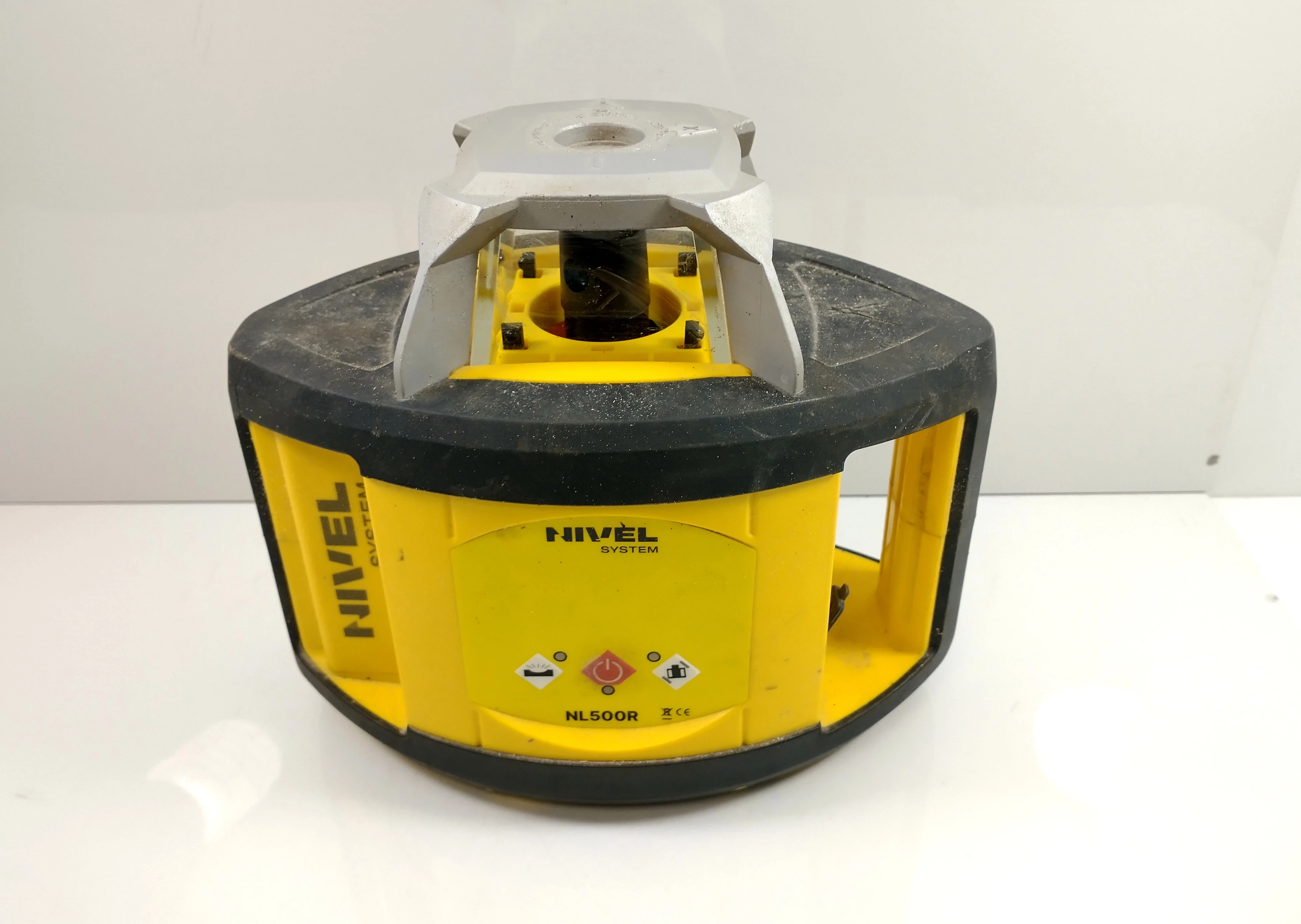 niwelator-laserowy-nivel-system-nl500r-rd700-maksymalny-zasieg-pracy-500