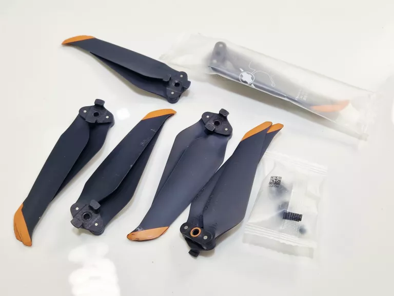 dron-dji-air-2s-stan-11323-2