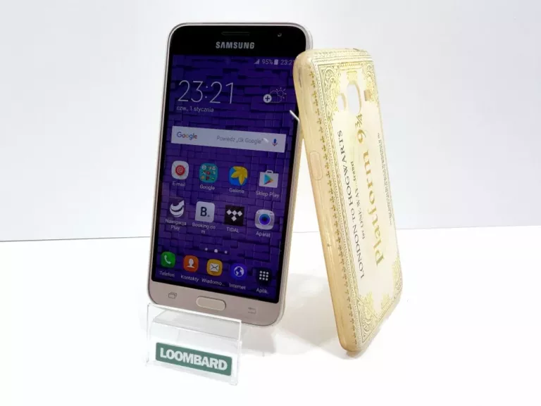telefon-samsung-galaxy-j3-2016-8g-zloty-wbudowana-pamiec-202869-214205