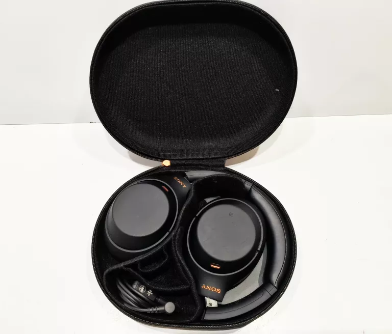 sluchawki-sony-wh-1000xm4-etui-rodzaj-sluchawek-203681-217745