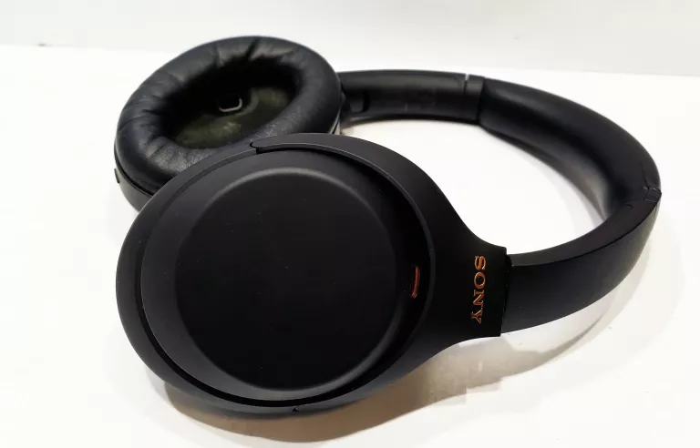 sluchawki-sony-wh-1000xm4-etui-ean-gtin-0027242919419