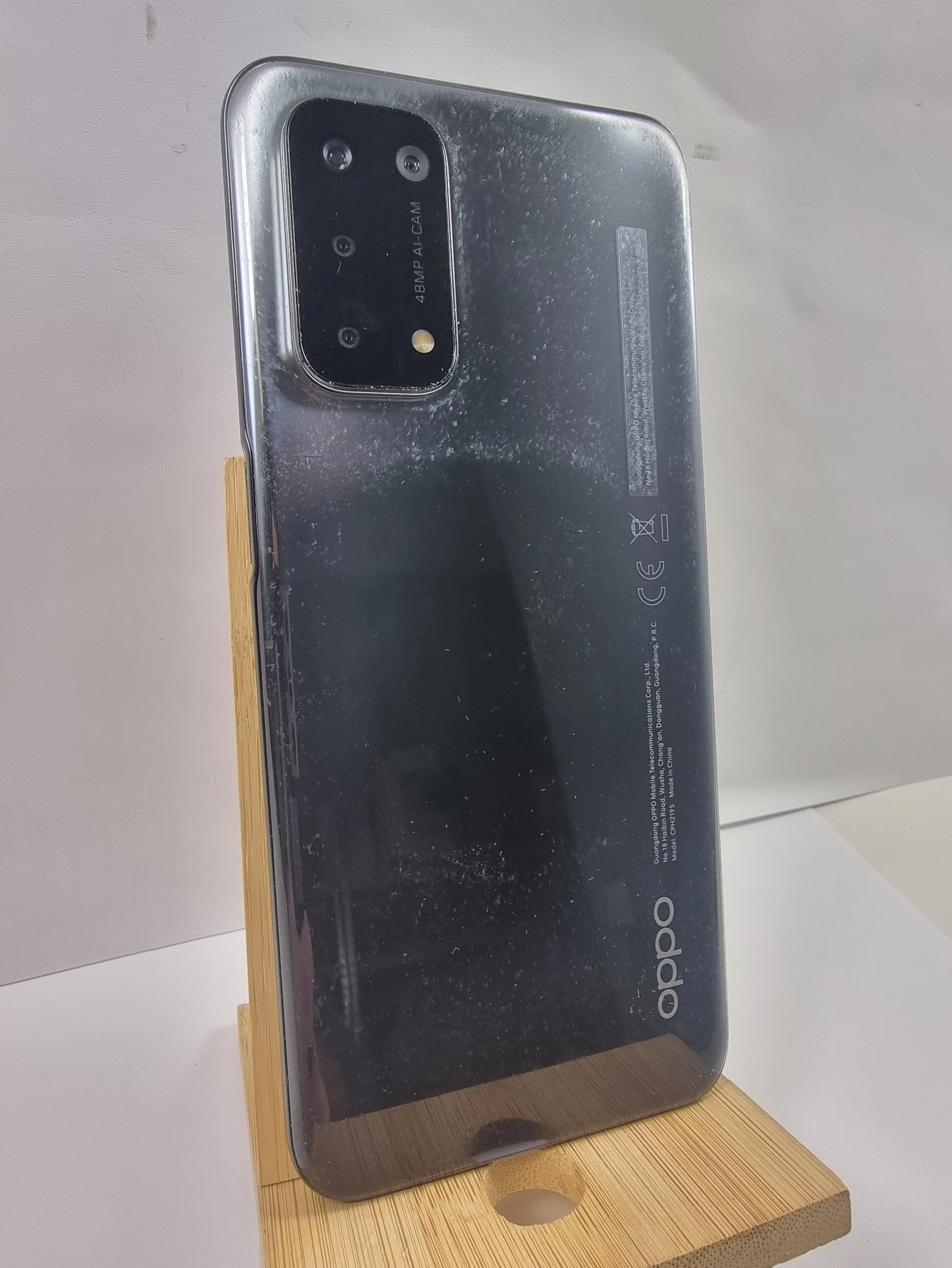 telefon-oppo-a54-5g-464gb-przekatna-ekranu-650