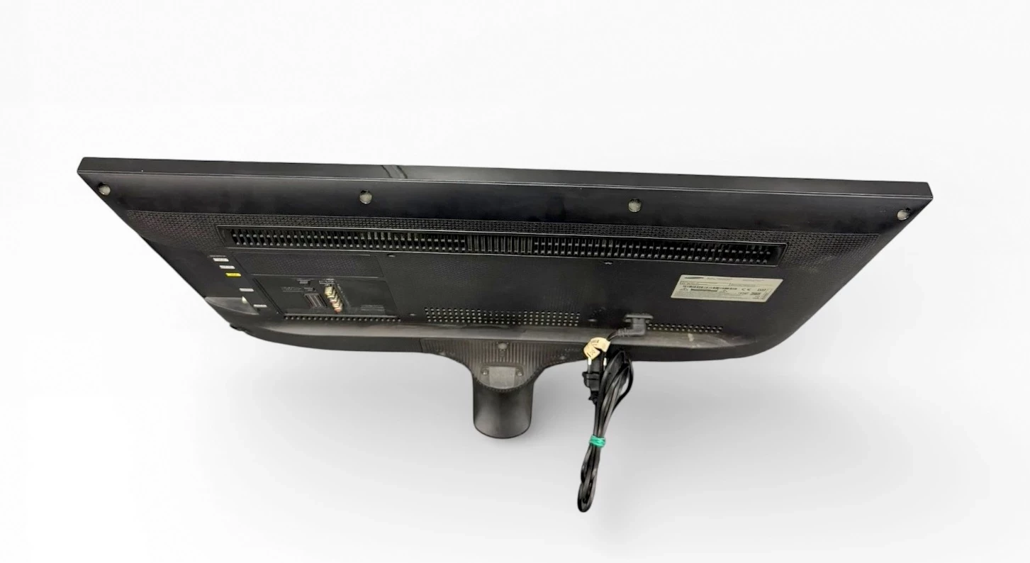 telewizor-samsung-ue32j5100aw-pilot-okablowanie-dekoder-format-hd-129294-2