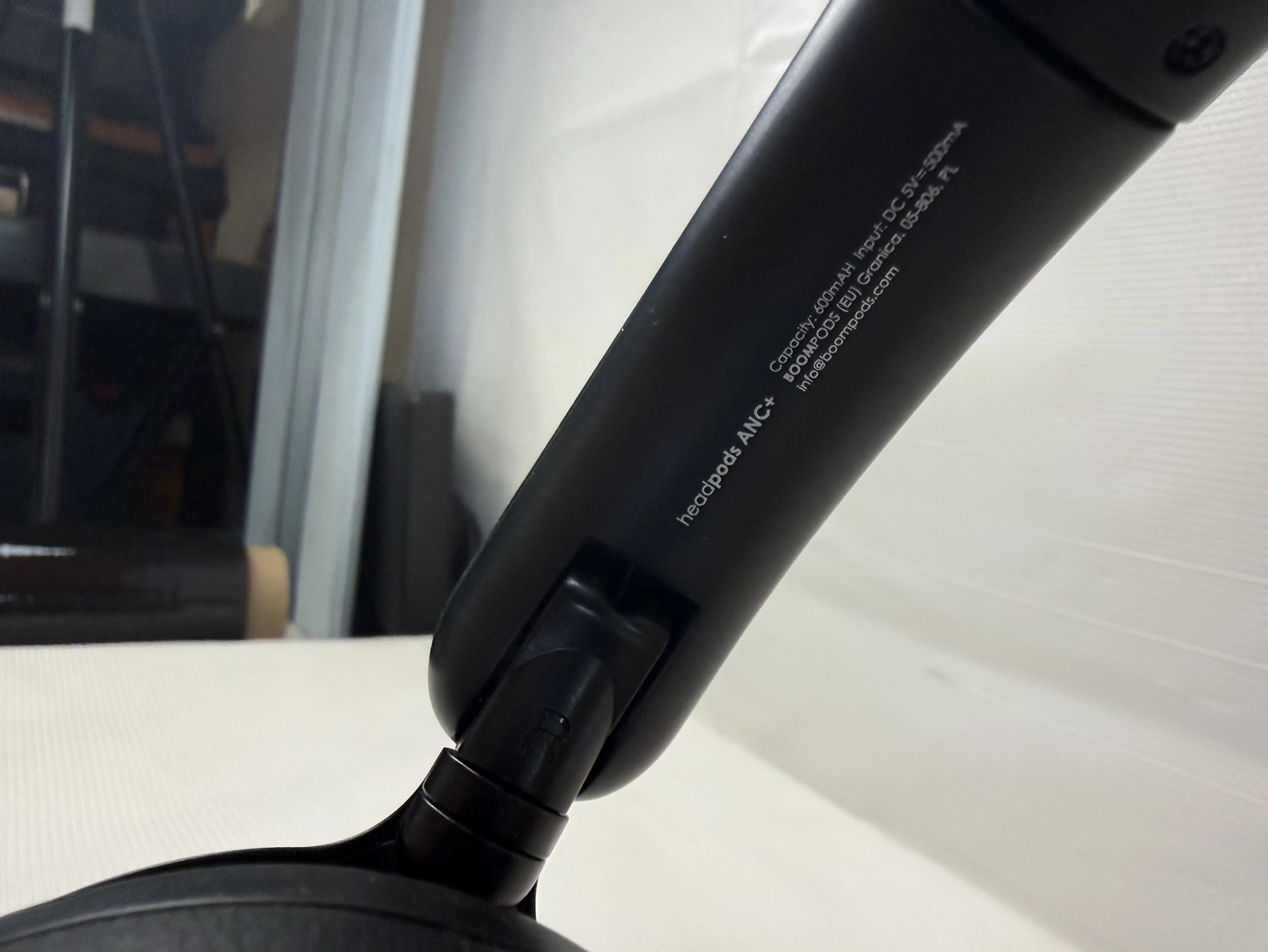 boompods-headpods-anc-black-ean-gtin-5060746170646