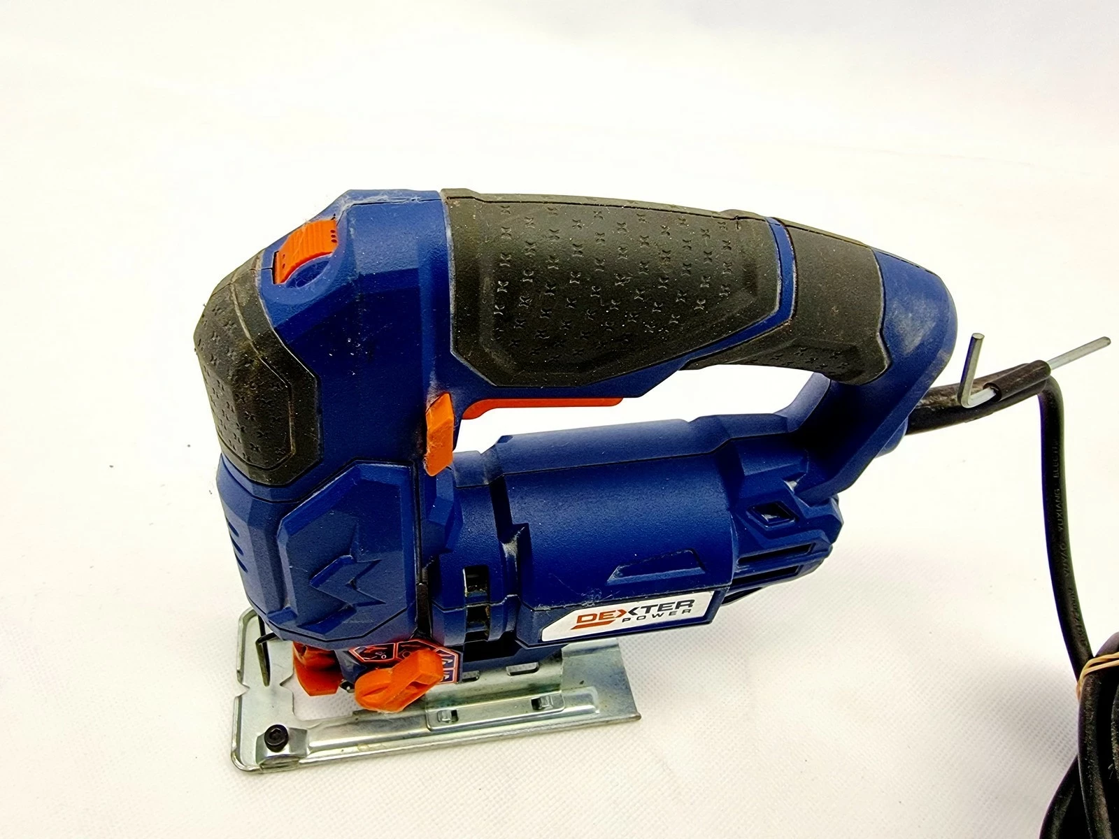 wyrzynarka-przewodowa-dp5-750w-dexter-rodzaj-silnika-204657-221321