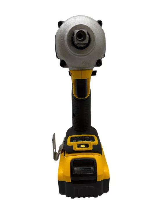 klucz-udarowy-dewalt-dcf892-dewalt-dcb184-50ah-maksymalny-moment-obrotowy-950