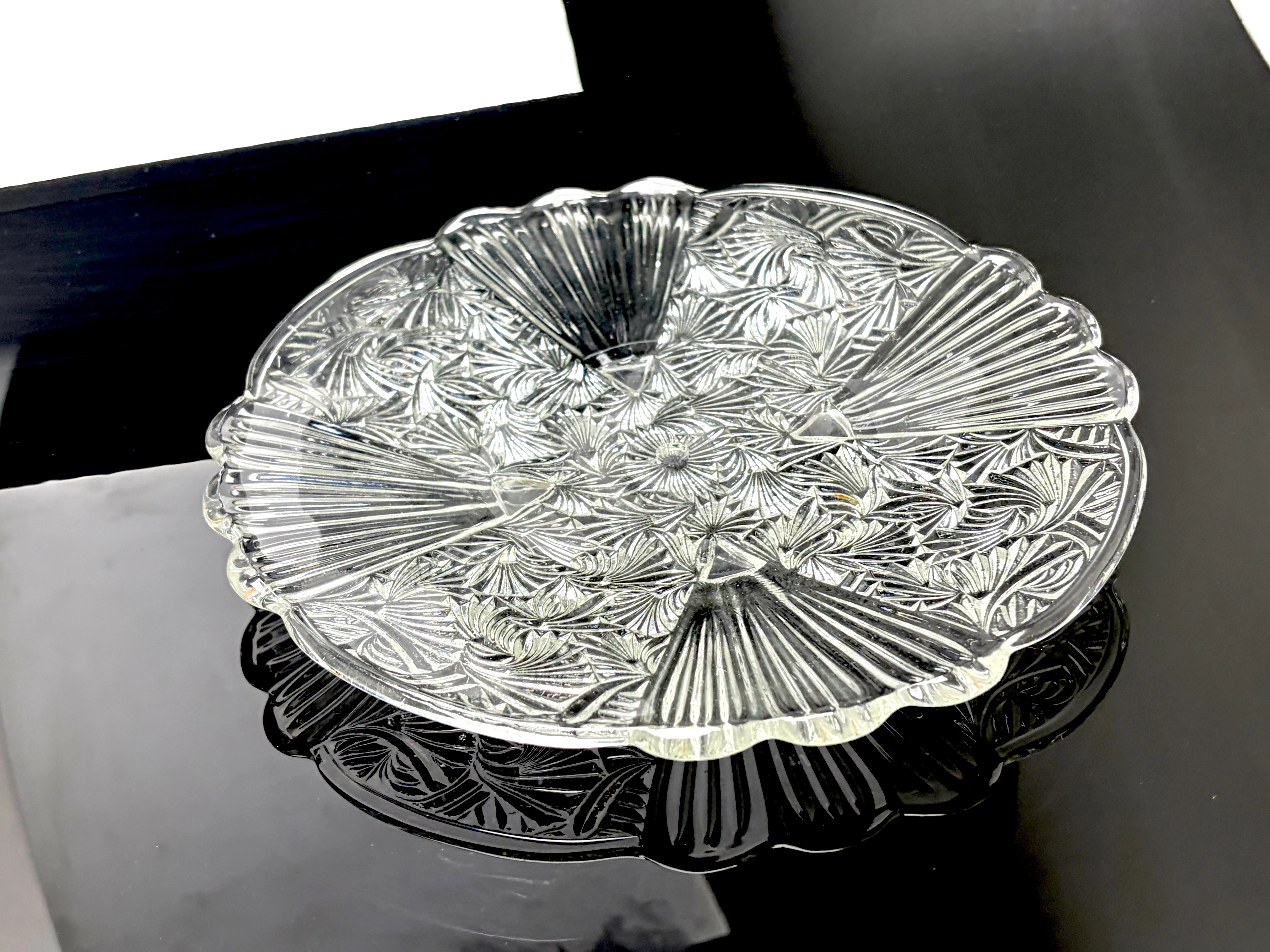 szklana-patera-23cm-wolnosci-336-zabrze-sj