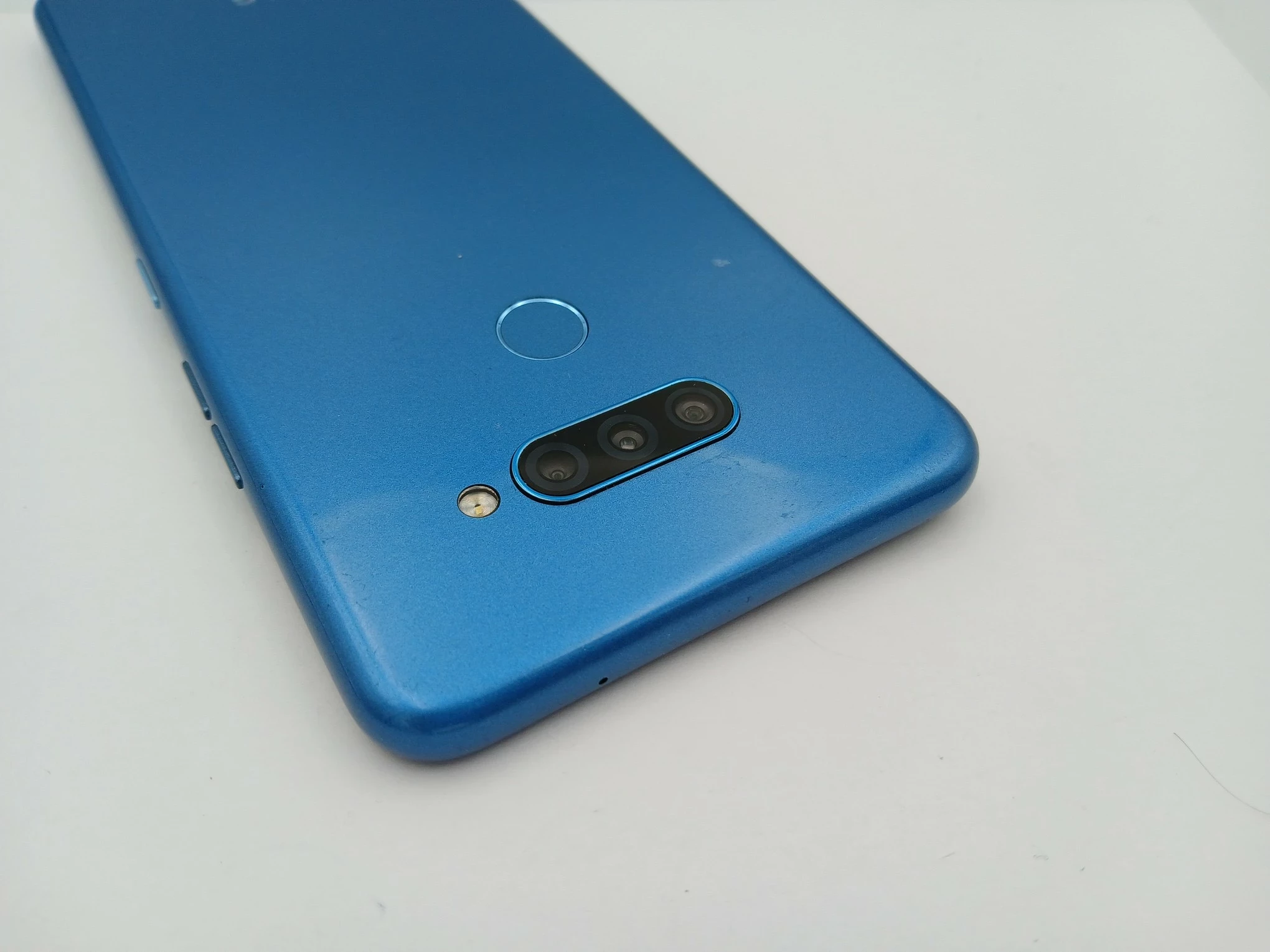 telefon-lg-k50s-opakowanie-przekatna-ekranu-650