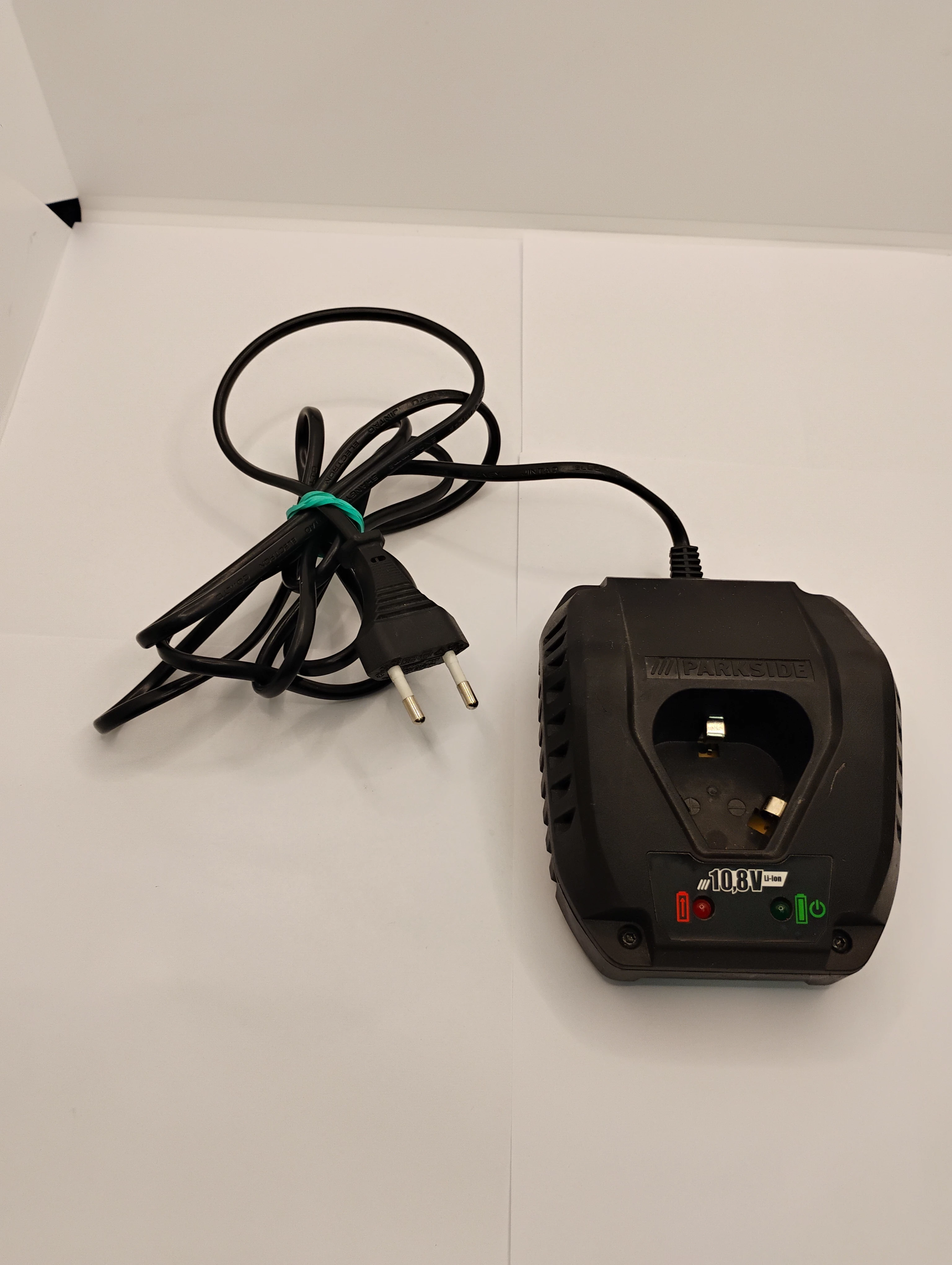 ladowarka-akumulatorowa-parkside-108v-ean-gtin-5903357166632