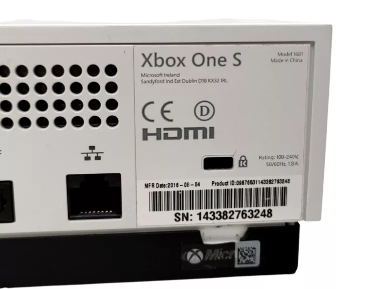 konsola-xbox-one-s-liczba-kontrolerow-w-zestawie-205994-225550