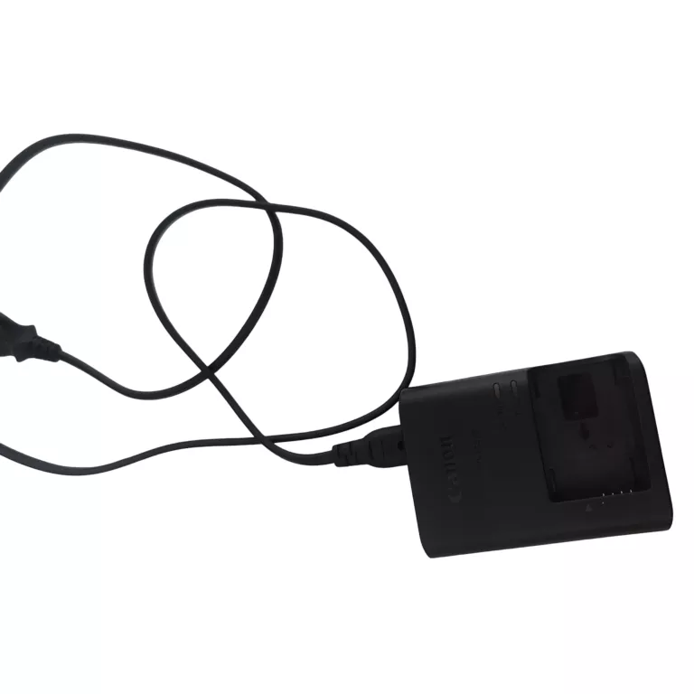 aparat-fotograficzny-canon-eos-m50-korpus-obiektyw-ef-m-15-45mm-f35-6-rozdzielczosc-2410