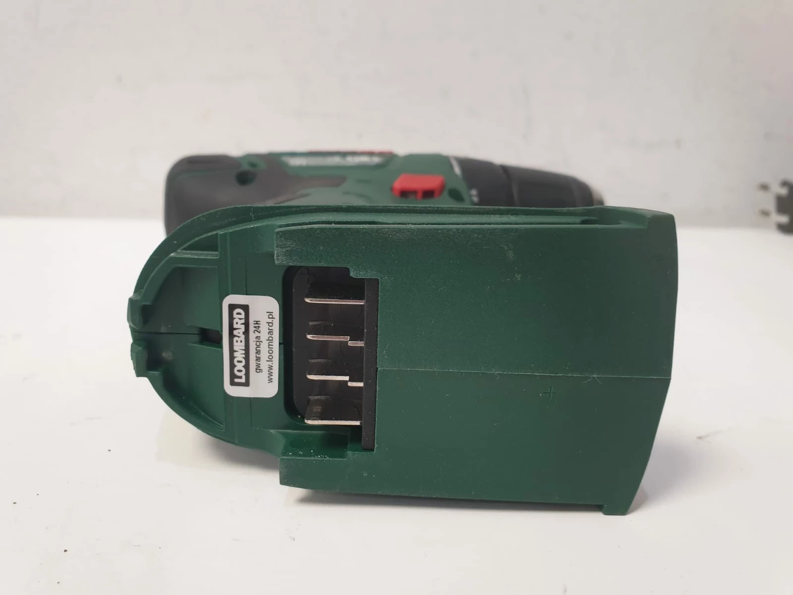 wkretarka-bosch-psr-1800-li-2-zestaw-2x-akumulator-ladowarka-miekki-moment-obrotowy-1800